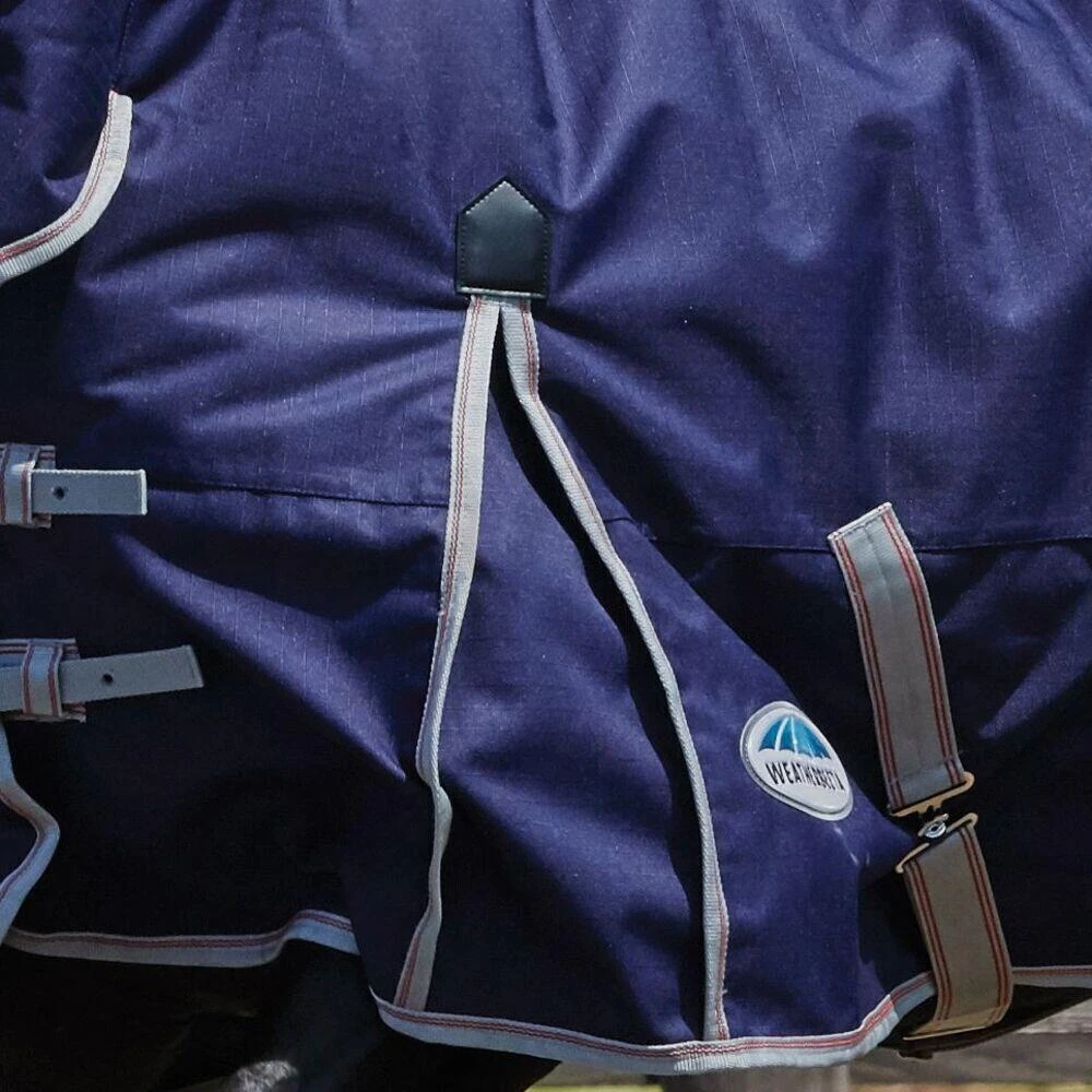 Weatherbeeta Comfitec Essential Plus Detachable Neck Lightweight Horse Turnout Rug - Image 3
