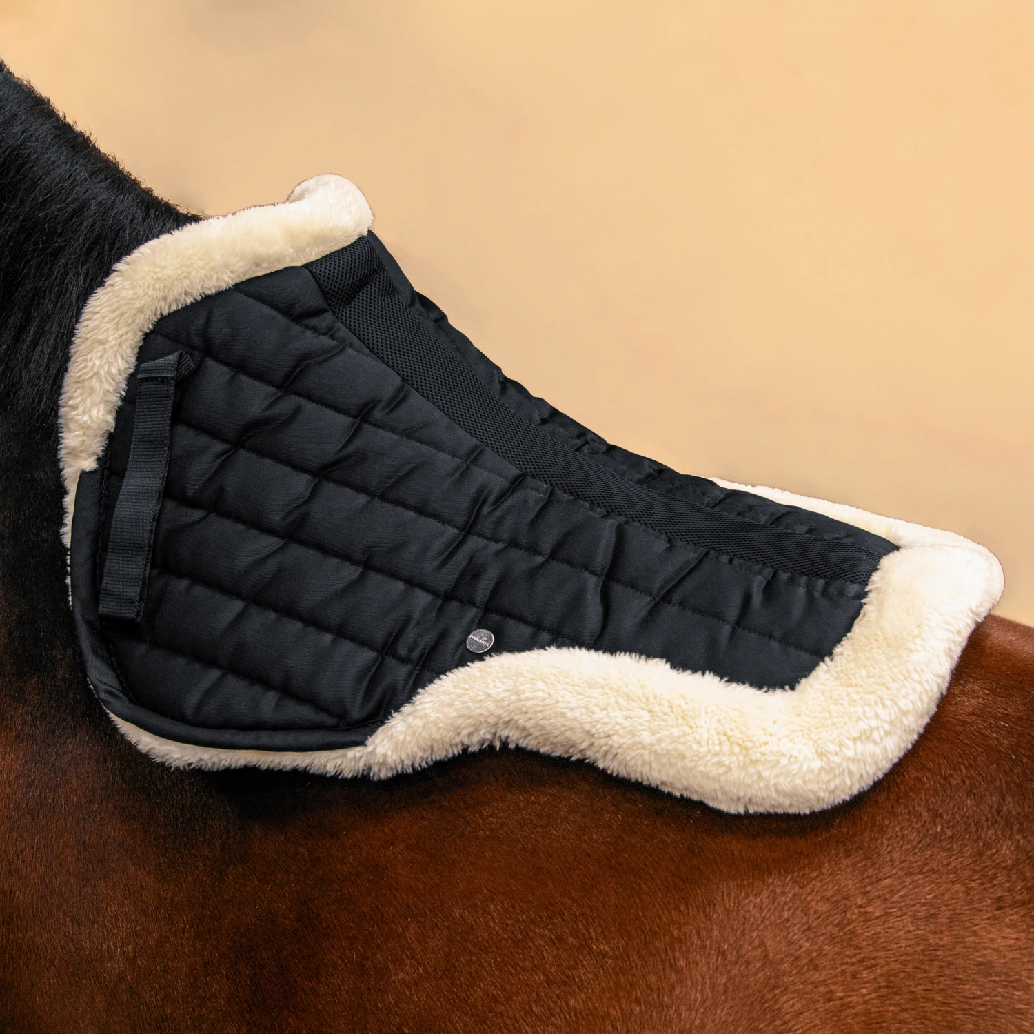 Synthetic Sheepskin Saddle Pad 900 - Image 3