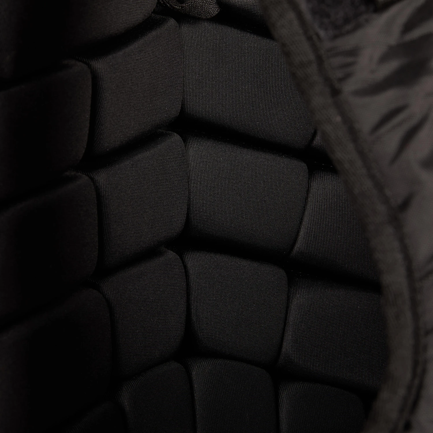 Kids' Horse Riding Body Protector - Black - Image 7